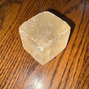 M Honey Calcite Natural Stone Cube